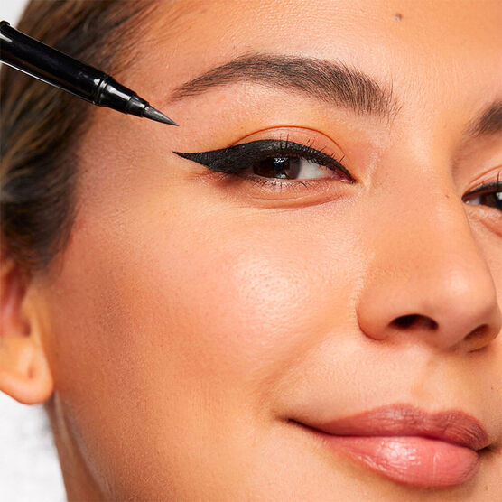 Kit de Olhos Rare Beauty Perfect Strokes Eye Essentials Set